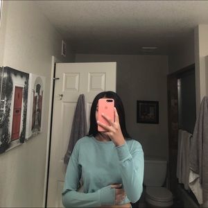 Cropped Green Long Sleeve